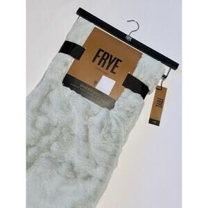 FRYE Faux Fur Throw Blanket 50 x 70" NWT Reversible Mint Green Lt. Sage TEXTURED